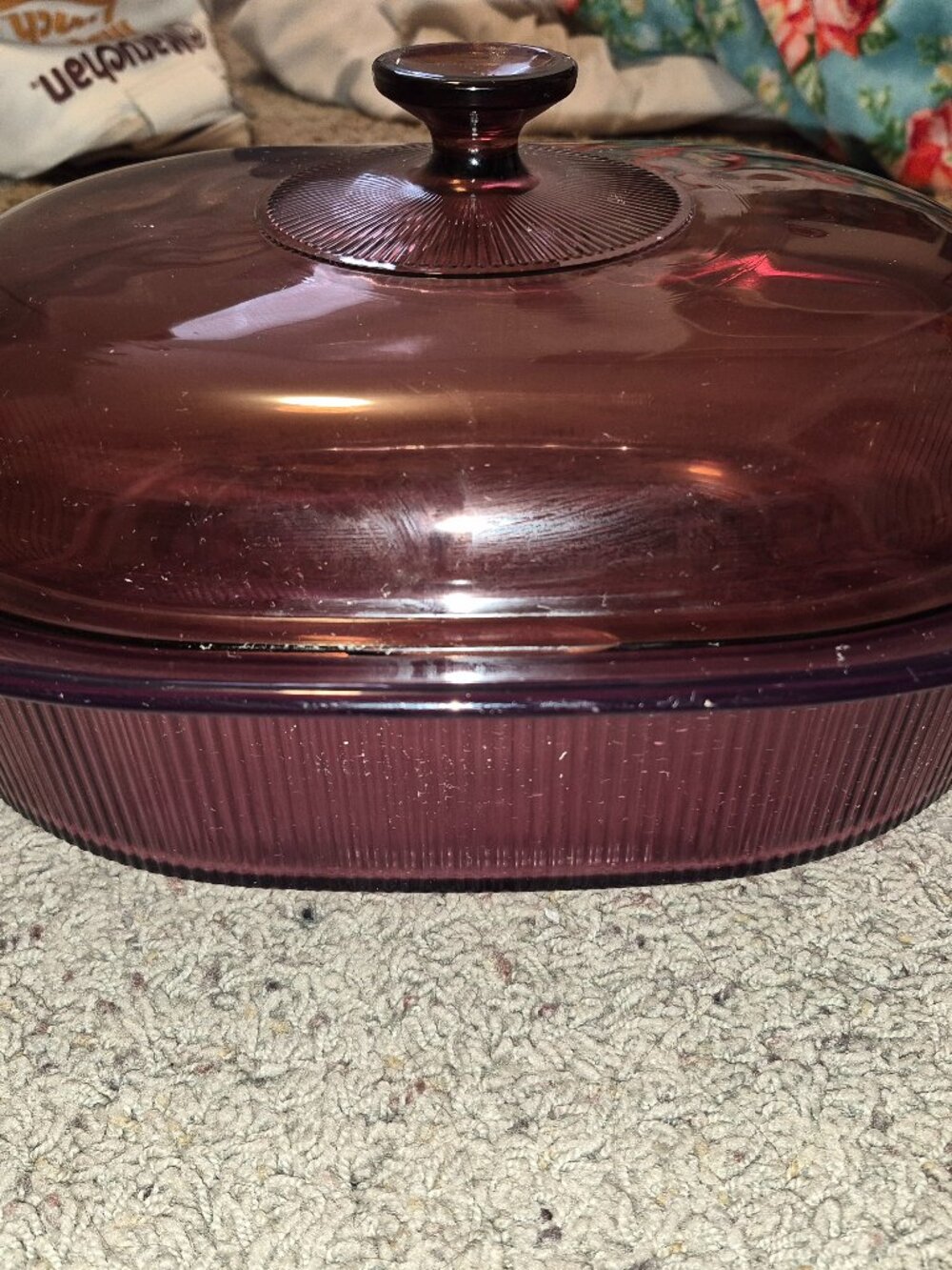 vintage Corning Visions Cranberry 4-Quart Oval Roaster/Casserole Dish with Lid